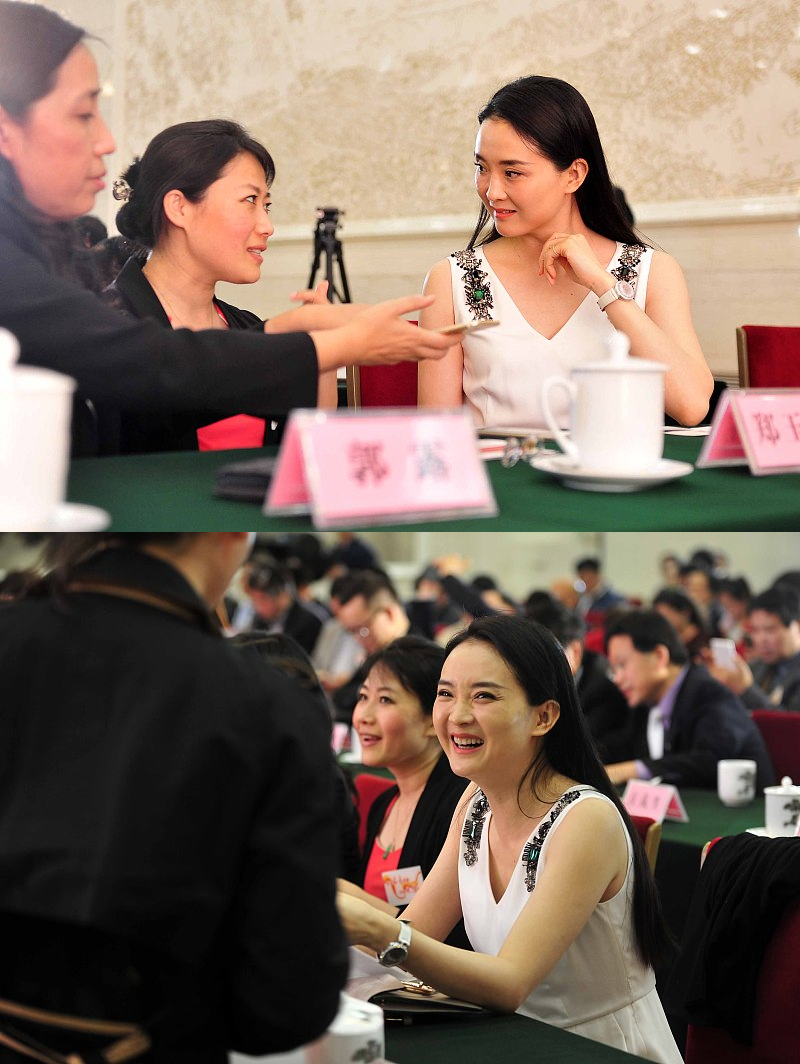 BiuVogue|王艳穿白色的简单裙子，依旧那么的高级，生图看着也很美