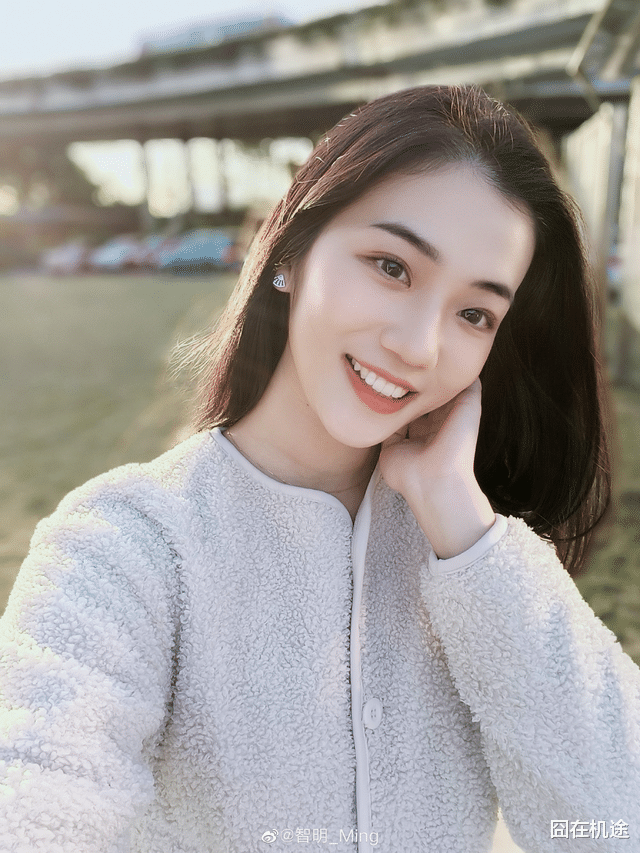 oppo reno|年底换机怎么选?盘点市场上影像实力突出的新机