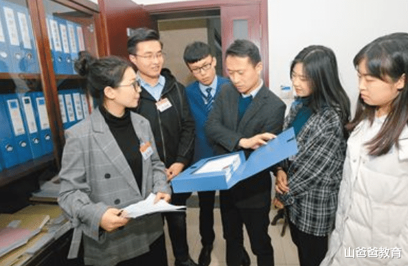 美术|又一岗位招聘火了，年薪能超10万还包吃包住，吸引不少美术生应聘