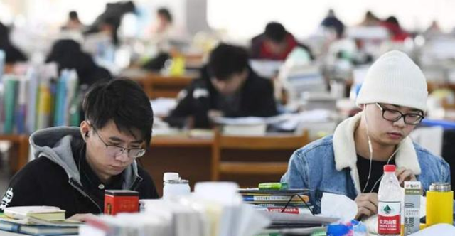 家有二宝育儿|3年制和2年制的研究生大不同，难度不一样不说，还会影响到就业