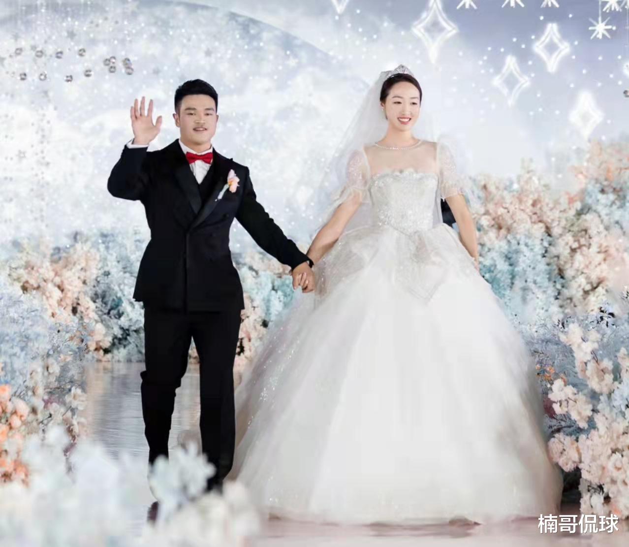 占旭刚|奥运冠军石智勇大婚！恩师占旭刚未现身，悉尼奥运逆转夺冠受尊敬