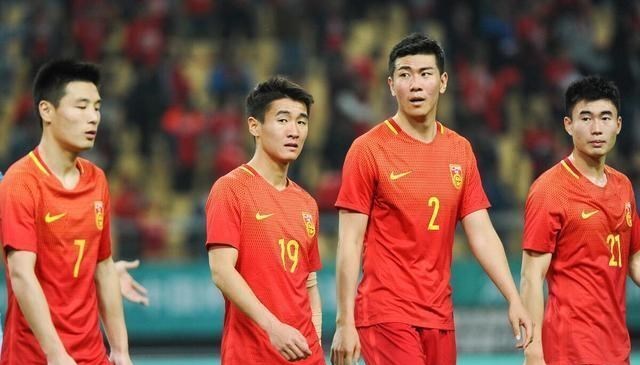 中国足协|足协背锅了，中超第二阶段再延期：竟是李铁让国足和联赛到今天