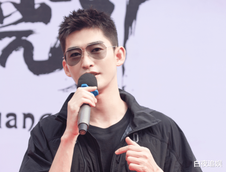 吴亦凡|退出《桃花坞》后,张翰现身新剧开机仪式,“霸总”人设却不香了