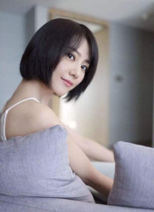 迪丽热巴|30位女星“挑战”短发：赵丽颖可爱、林心如惊艳、热巴依然那么美