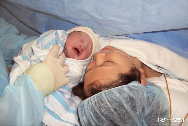 职场宝妈育儿|顺产生娃有多尴尬?看完才知道什么叫“产房无尊严”,画面感太强