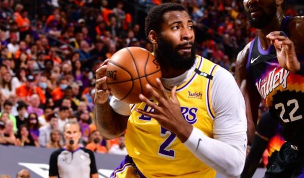 湖人队|败笔！湖人做出这个决定，下赛季注定和冠军无缘了