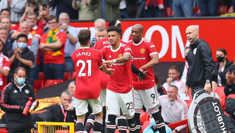 李金洛说家居|利兹联想永久签下詹姆斯,曼联要价大涨1000万!19岁小将喜迎良机