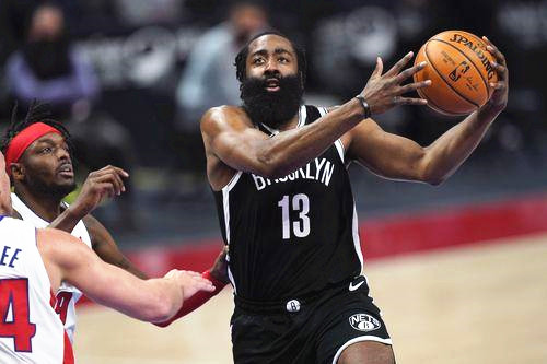 勒布朗·詹姆斯|越老越妖！NBA这五人有可能会打到40岁，榜首至少50岁退役