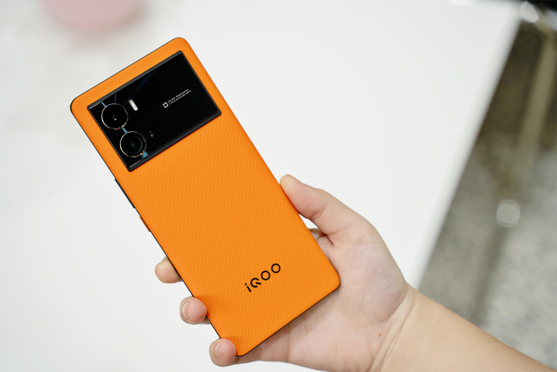 高通驍龍|澎湃性能帶來滿幀游戲體驗，iQOO 9 Pro讓上分之路更順暢