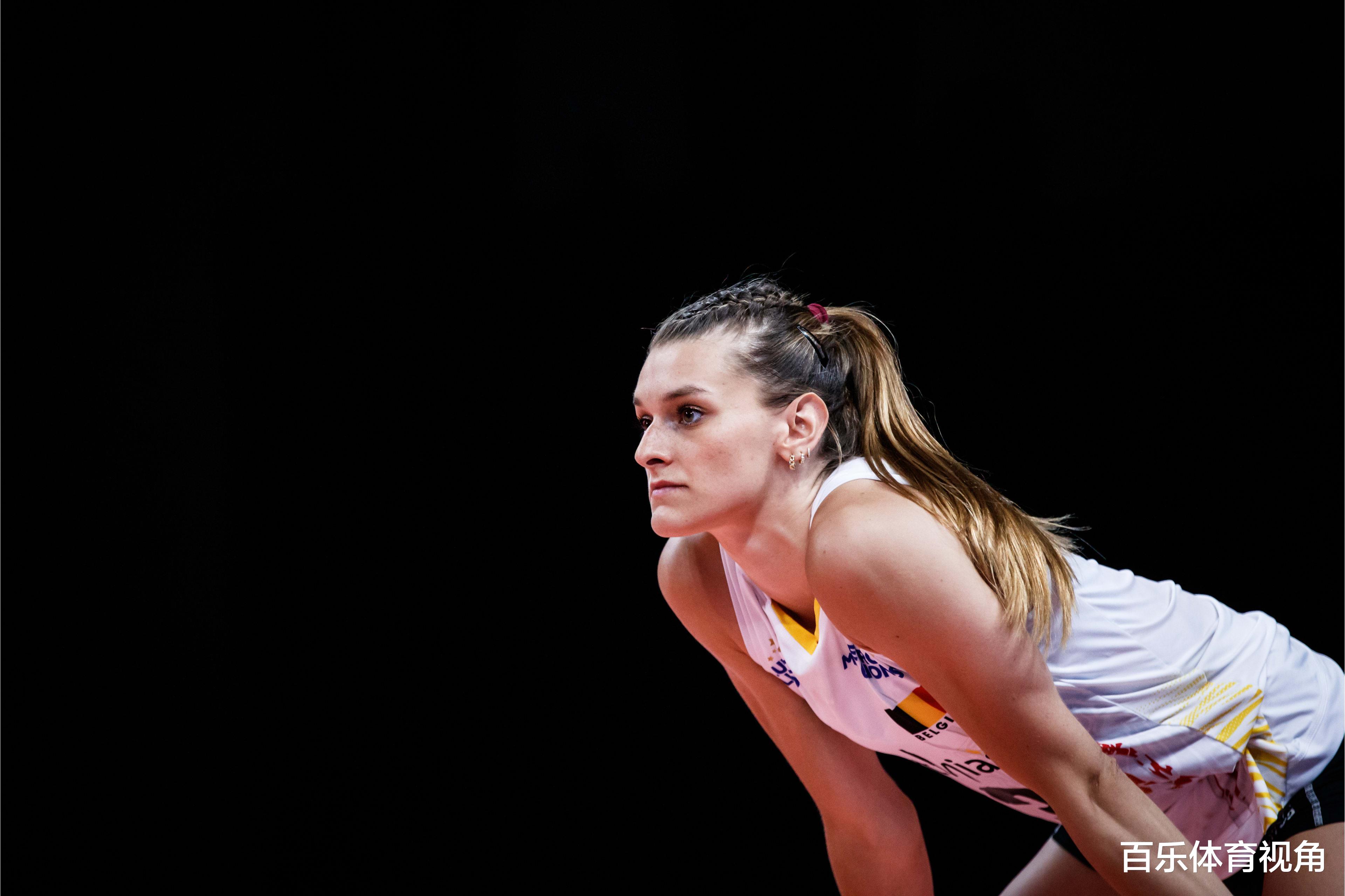 美国队|为什么美国女排宁愿晚节不保，也不敢跟中国硬刚? 皆因这2大致命伤