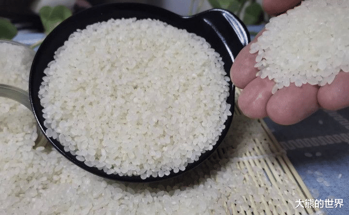植物|夏天大米生虫怎么办？分享3个好办法，放一年都不生虫，很实用