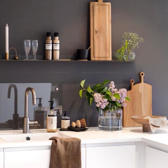 |发现北欧一女主的家，全屋轻奢风十足，家居场面引起强烈舒适！