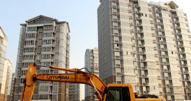 梵恩诗伊宁哥|房子被洪水冲垮,那还需要还贷款吗?知情人道真相,无奈又现实