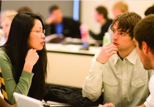 安妈育儿日|教育经费被砍将近20亿，网友却说清北并不冤，人才流失确实严重