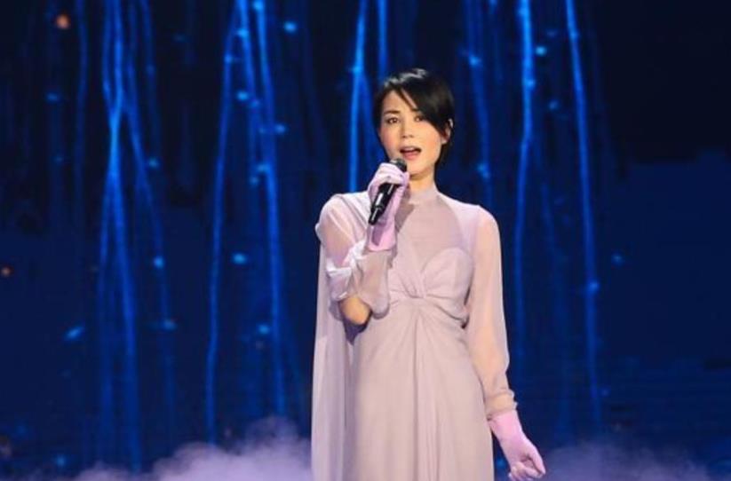 明星|明星的粉丝有多豪？这7个粉丝告诉你，有钱就是可以为所欲为