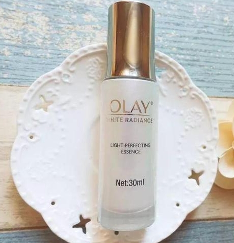 护肤品|2021抗老护肤品测评:兰蔻、娇兰价格偏高,一款小众品牌意外上榜