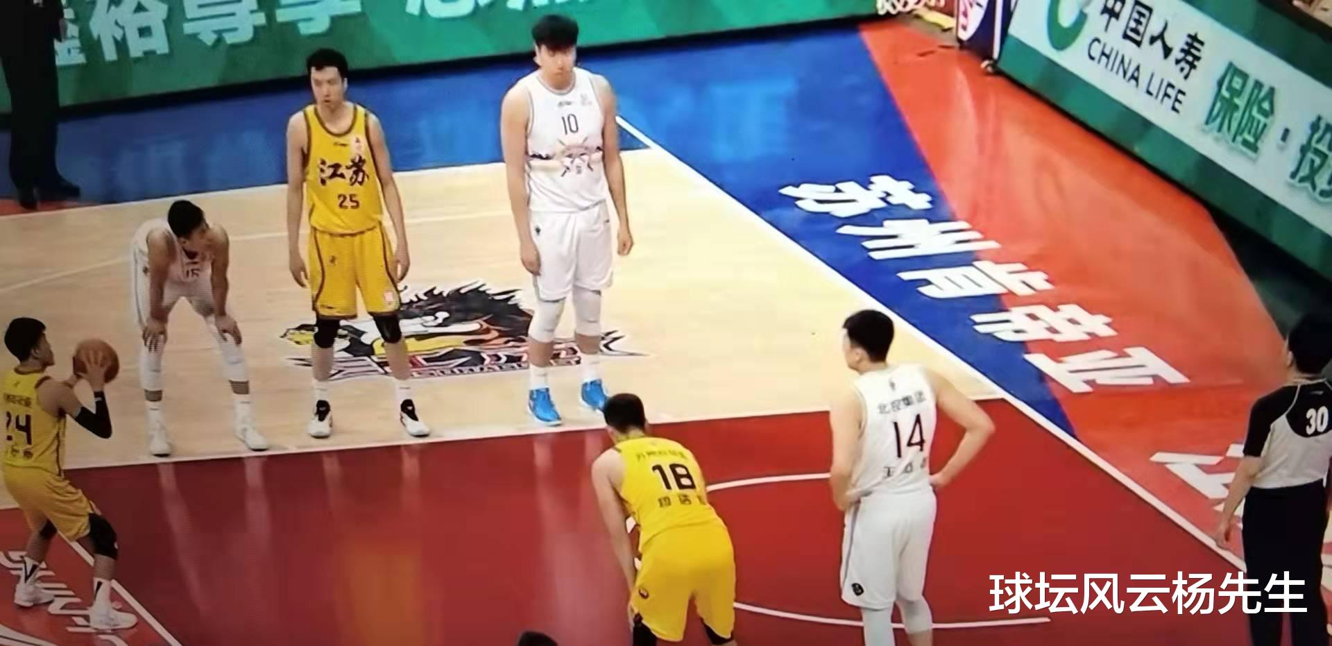 苏州|CBA常规赛，崔晓龙违体犯规被罚离场，北京控股战胜苏州肯帝亚拒绝四连败