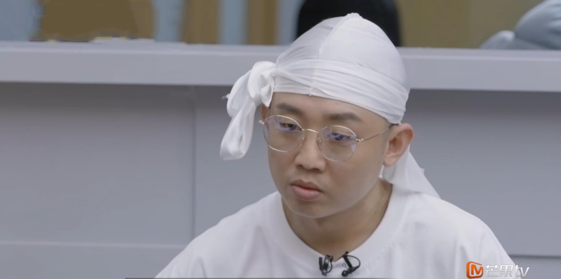 bridge|《披荆斩棘的哥哥》迎来反转，第一期被喊退赛，第二期被夸情商高