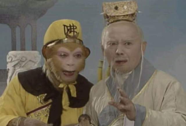六小龄童|《西游记》主演去世！六小龄童晒旧照悼念，开播35年已有32人离世