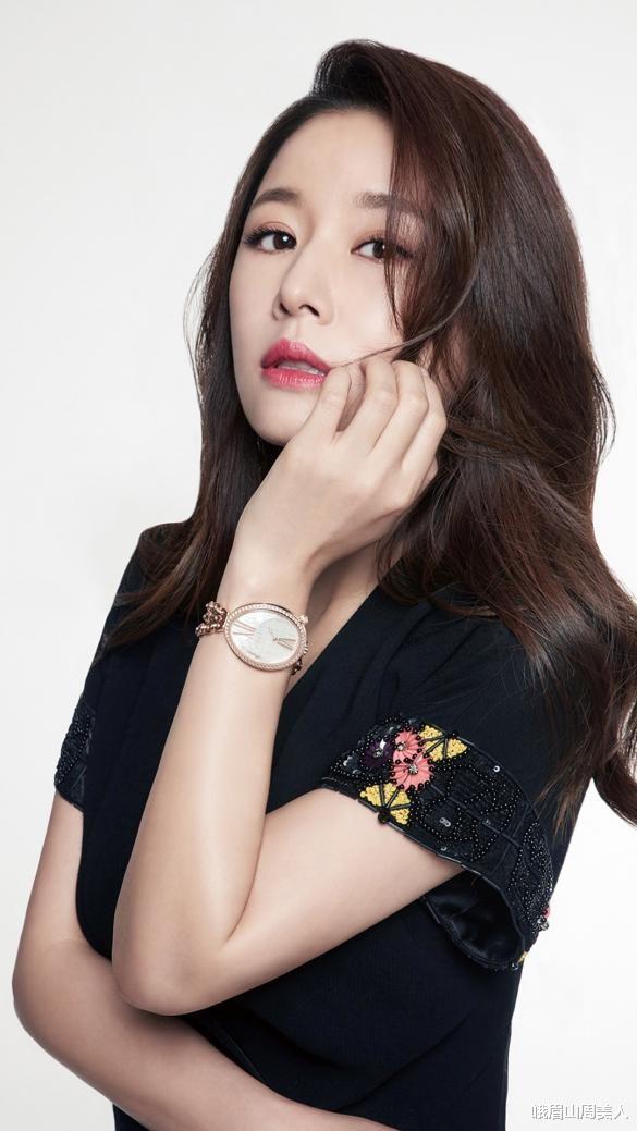 发型 被公认“丑”的女生发型，颜值再高也拯救不了，希望你没中