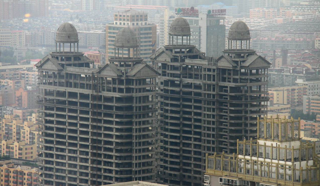 秋天的大冬天 河北一“烂尾楼”走红,斥资170亿停工6年,如今逆袭成网红打卡地