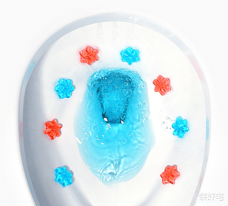 |别捏着鼻子刷马桶了，学学日本主妇这样清理，省事还干净