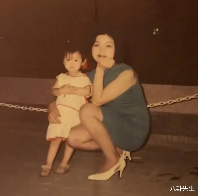 白宇|《乔家》7位主演罕见童年照：变化最大的是白宇，宋祖儿从小就美