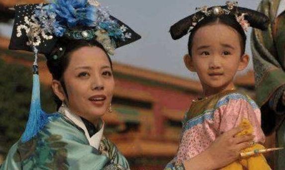 甄嬛传|甄嬛传：难怪胧月恨透甄嬛，你看她被送去和亲时，甄嬛说了啥？