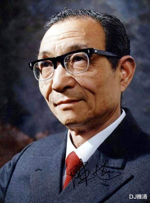 电影|演技精湛老戏骨，76岁娶小30岁美女为妻，86岁去世后，子女与后妻起了纠纷