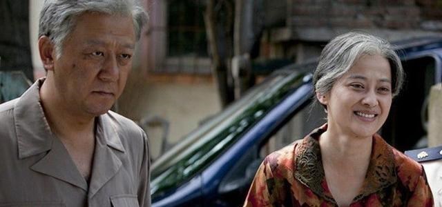 父母爱情|《父母爱情》中孔笙导演不但拍戏一丝不苟，还悄悄客串了两个角色