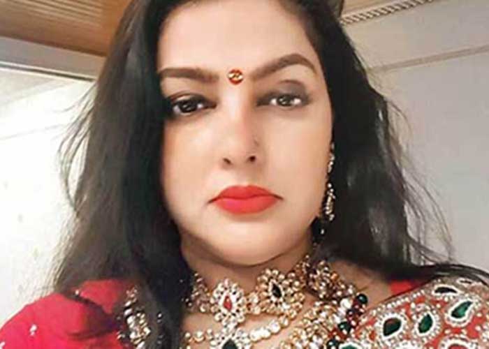 宝莱坞|印度最有争议的女明星！从宝莱坞女星到国际毒贩，一手好牌打得稀巴烂！