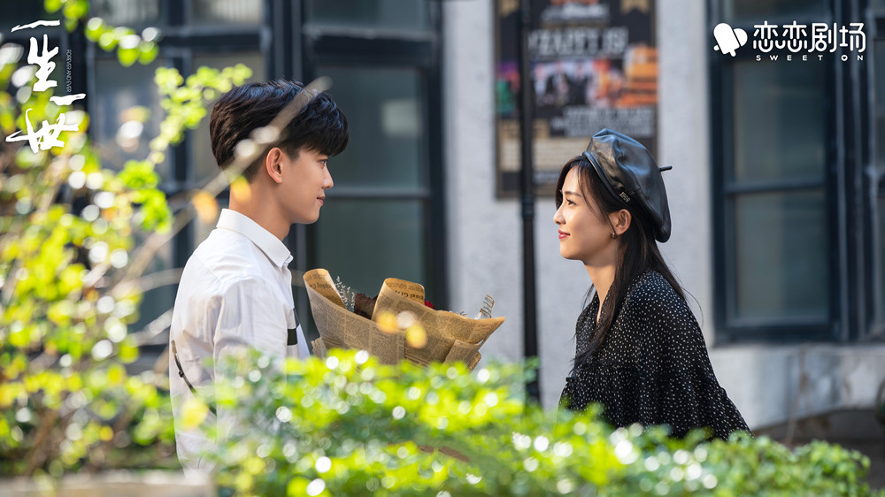 陈龙|《一生一世》配角团来头不小,认出了陈龙老婆,没认出华谊老板娘