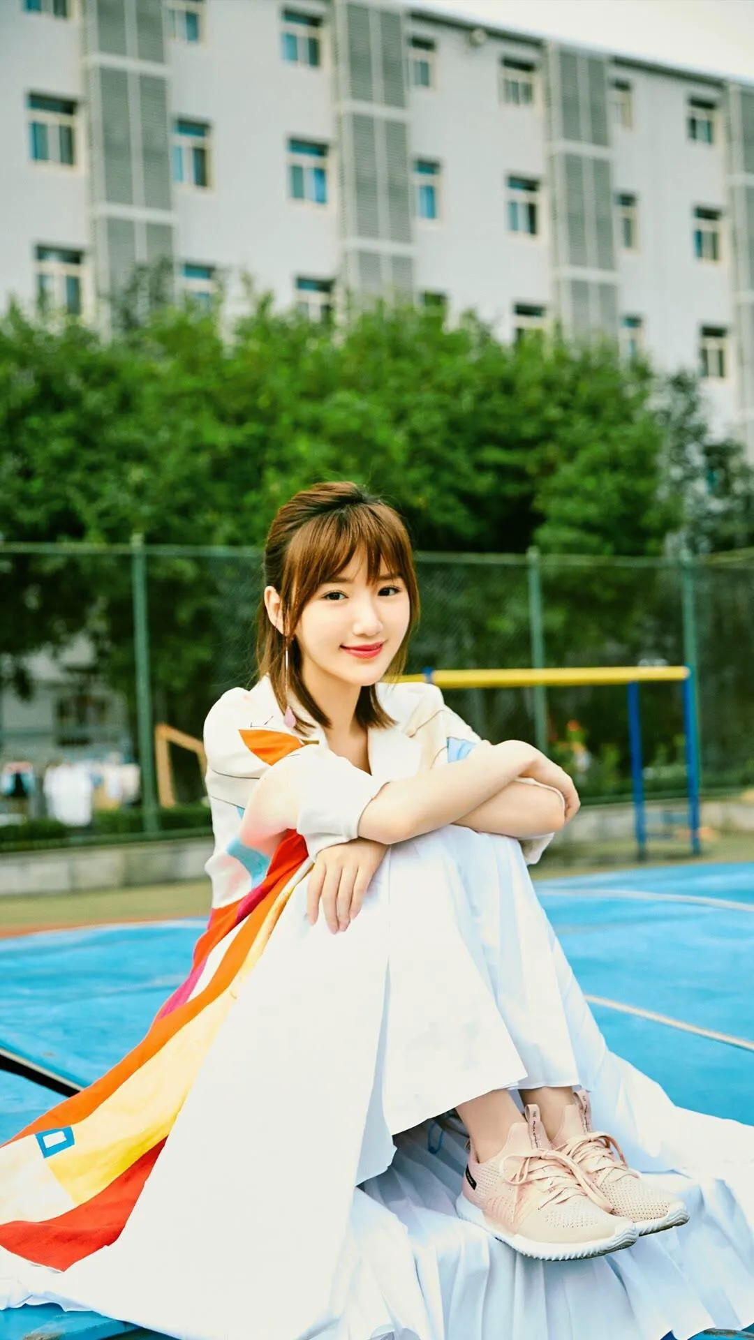 肖战|毛晓彤，性感丰满，成熟妩媚，高清写真，不知道谁会得到她