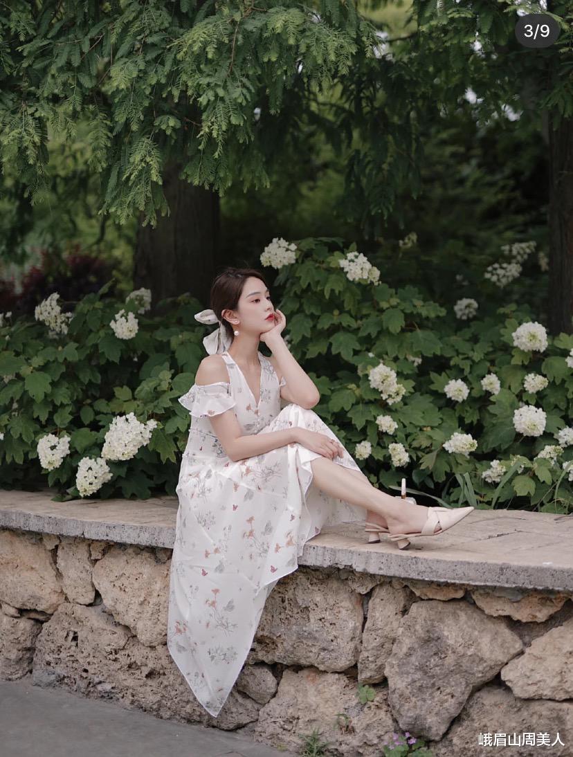 发型|?别再披头散发了！今夏这5款“发型”才够美够清凉，还显脸小