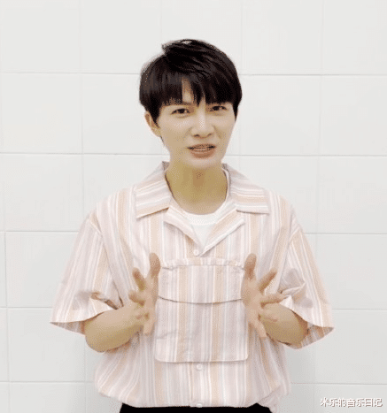 逃税|周深还有什么是不会玩的？我愿称周深为史上最全音乐风格的歌手！