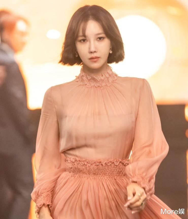 金素妍|《顶楼3》人气角色Top10！金素妍人气跌至第五，冠军包揽近半数票