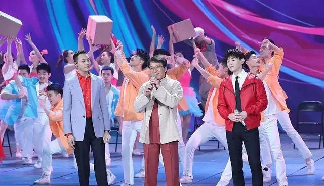 春晚|2021牛年春晚，10大男神齐聚，谁才是真正的王者？