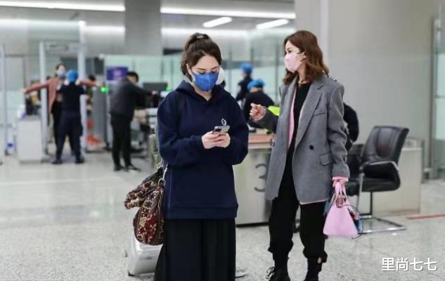 龚俊|求阿娇上点心吧！姐妹走机场她穿成阿Sa助理，土味审美太拖后腿