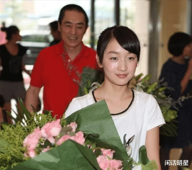 周冬雨|周冬雨，之所以让人讨厌，是情商不高，还是素质太差？