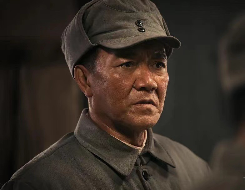 亮剑|“电影版《亮剑》”上映，李幼斌携原班人马杀来，炮火连天太刺激
