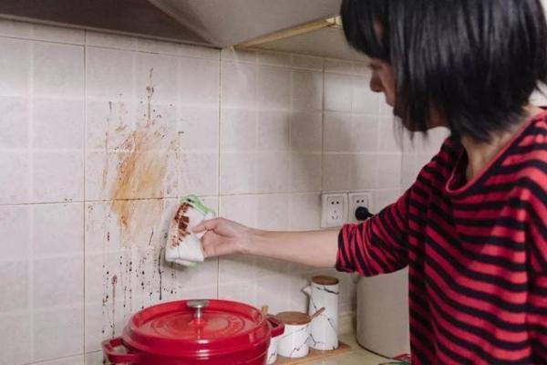 想要家越住越干净，建议添置4件家居好物，看似便宜，实用性很强