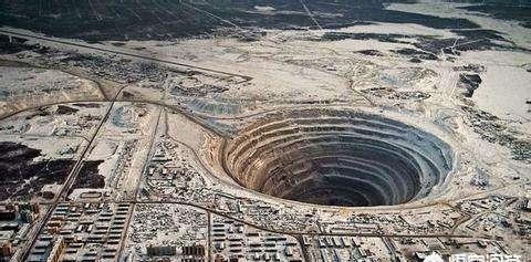 恒星 前苏联科拉钻井计划只钻到了12262米，那么以现在技术有没有可能钻的更深？