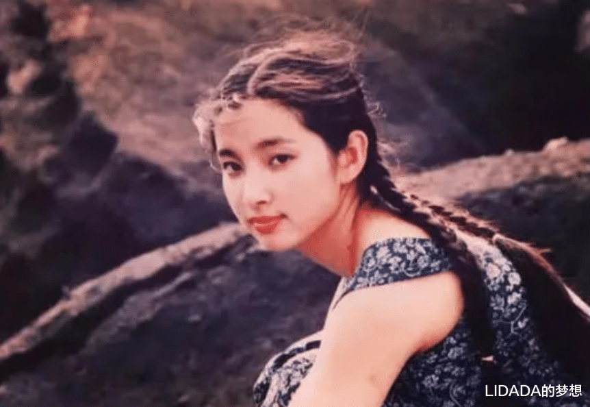 李冰冰|李冰冰的妹妹李雪才是真正的狠人！事业家庭两全，一双儿女帅气漂亮