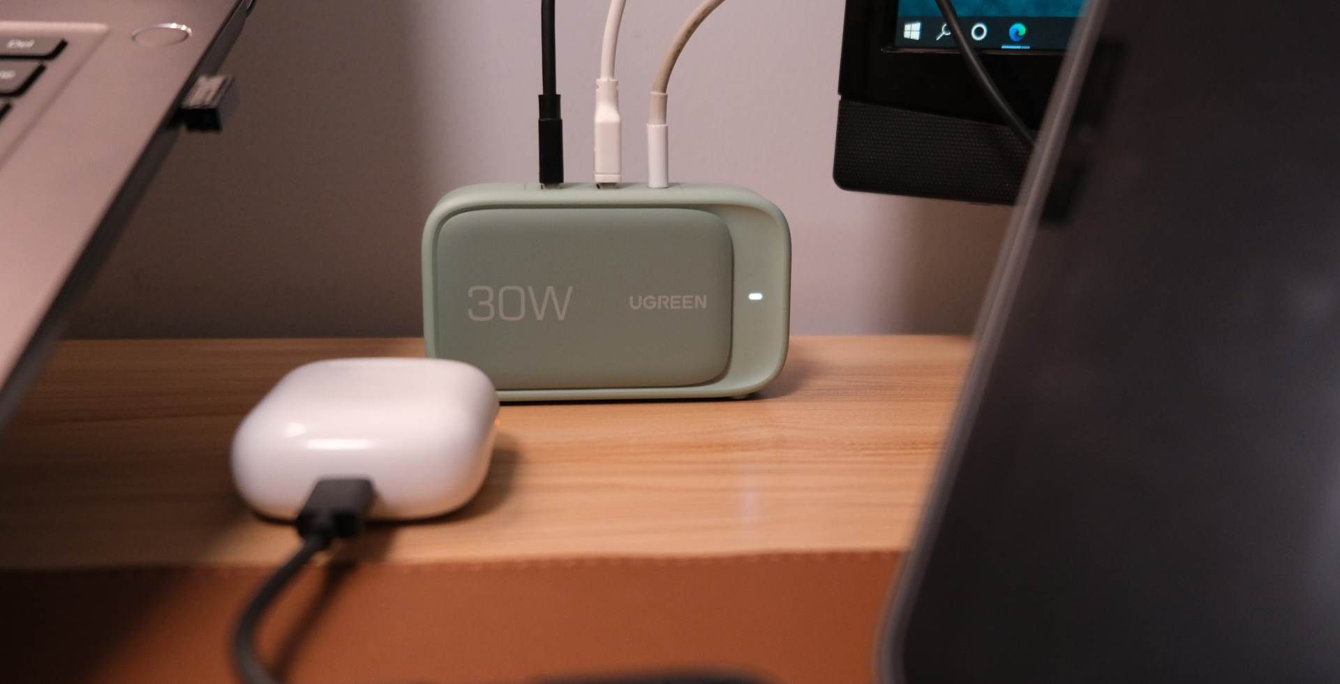 朴实无华，从实用和整洁出发的书桌改造实战