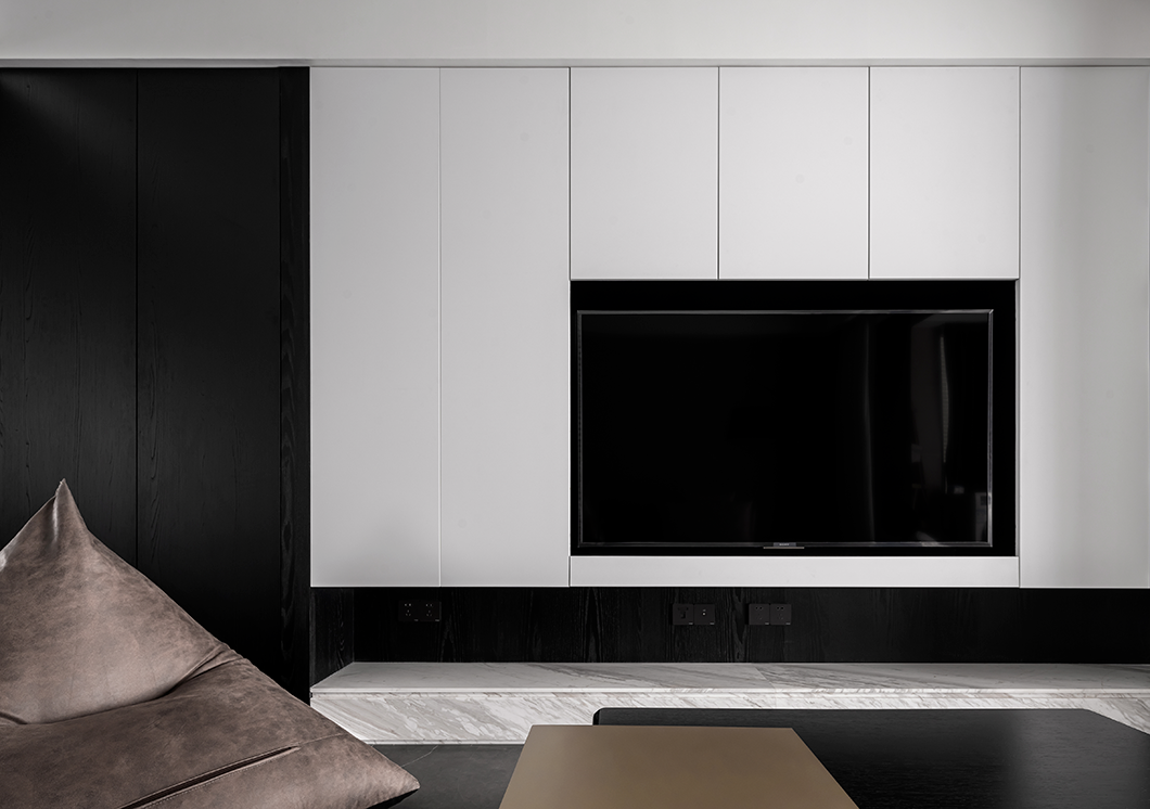 客厅不要放电视柜,试试这些设计,空间更宽敞!尤其适合小户型