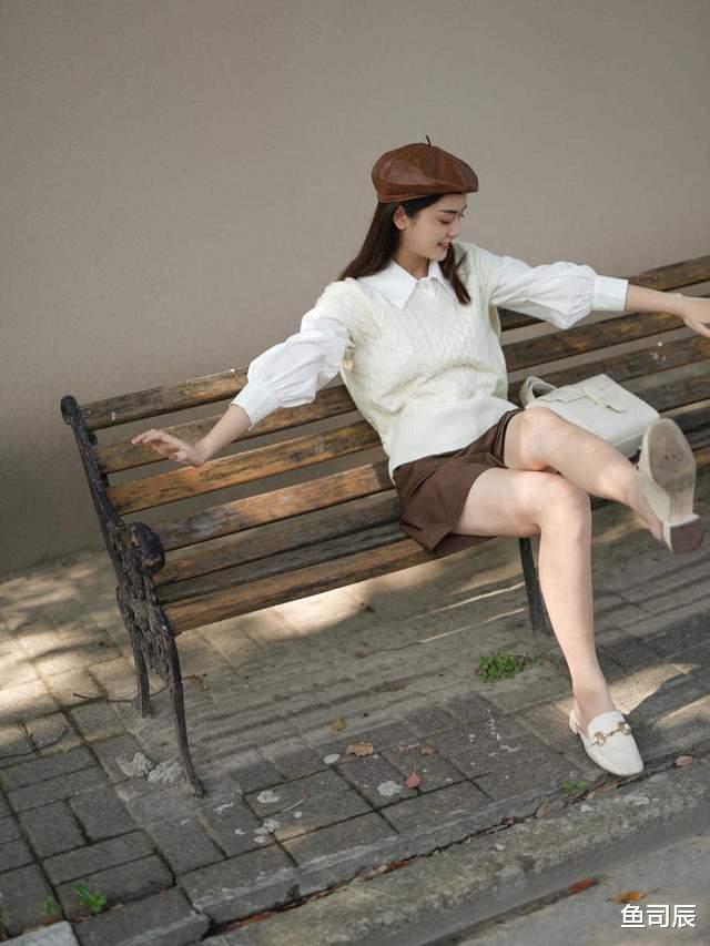 鱼司辰|小个子秋天的穿衣模板，从马甲到风衣全给你展示了，可以直接照搬