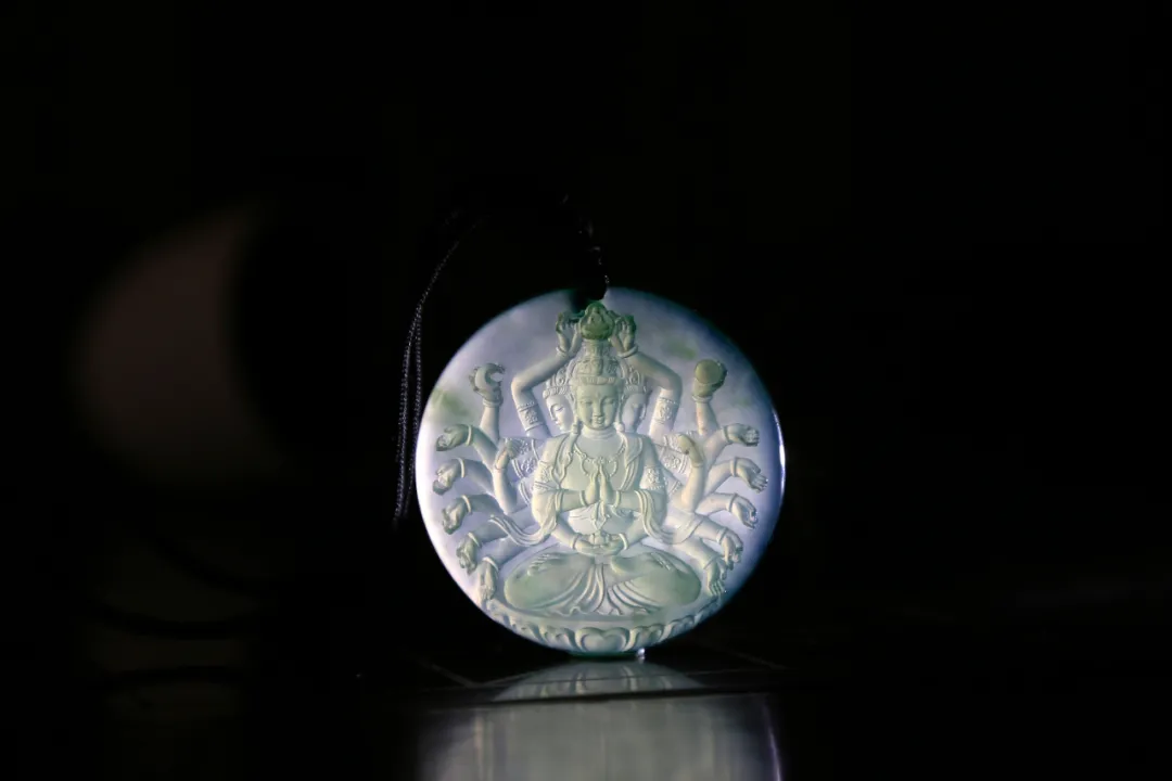 翡翠|翡翠雕刻之美