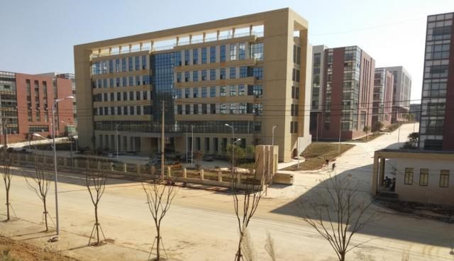 保安|保安每月工资不高，为何离职的人却并不多？现在终于找到了答案