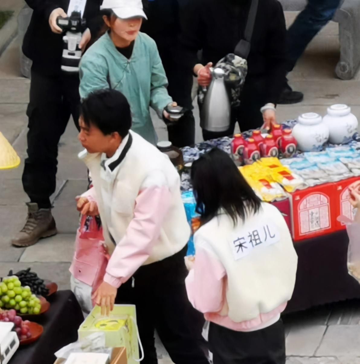 郭麒麟|张雨霏用两金两银召唤与郭麒麟互动，为何郭麒麟那么受人喜爱？