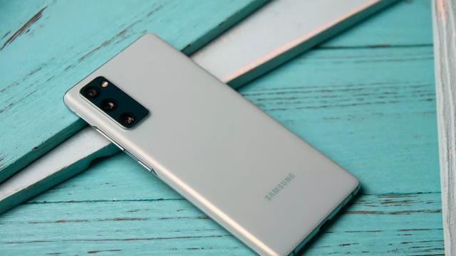 赵月看花花|三星S21 FE推迟到1月11日发布,16G+512G下放至4699,亲民了